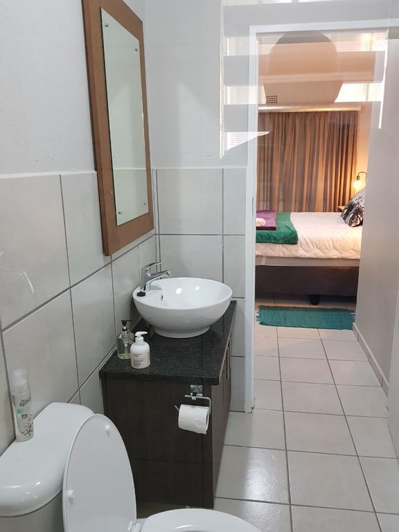 Js Inn Mbombela Extérieur photo
